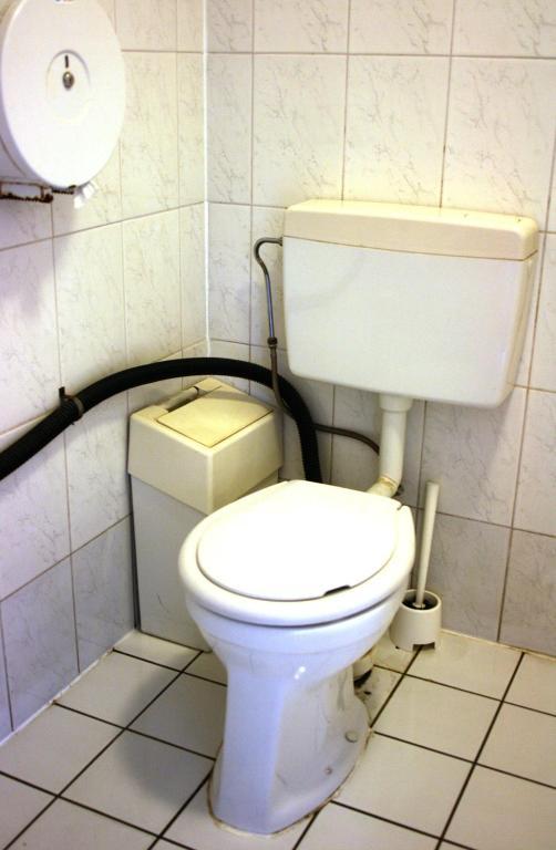 Einzelzimmer mit Gemeinschaftsbad